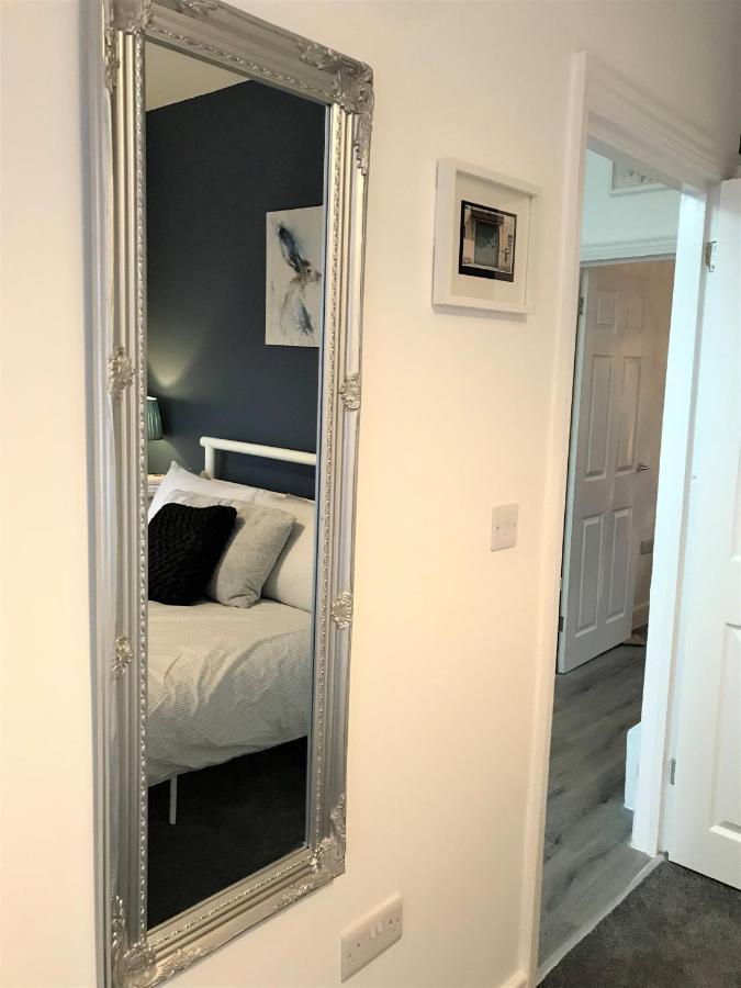 Stylish Modern 3-Bed House Nr Manchester City Ctr Whitefield Exterior foto